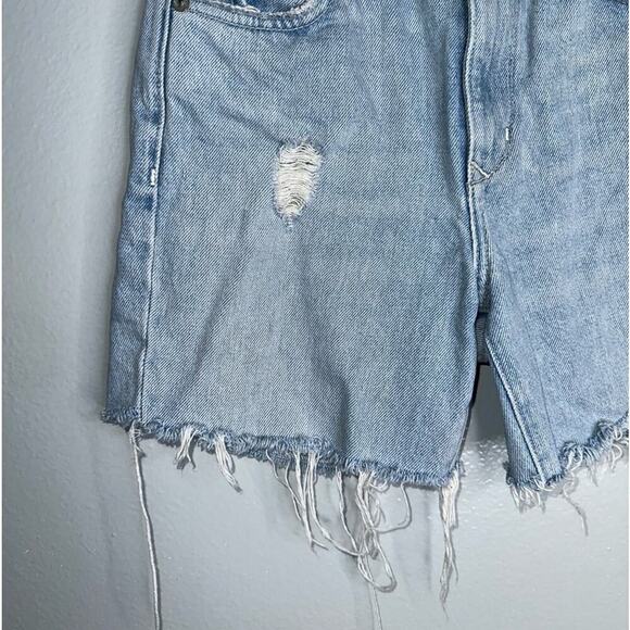 Lovers + Friends High Waisted Distressed Denim Shorts Light Blue Wash Size 24 - Picture 4 of 8
